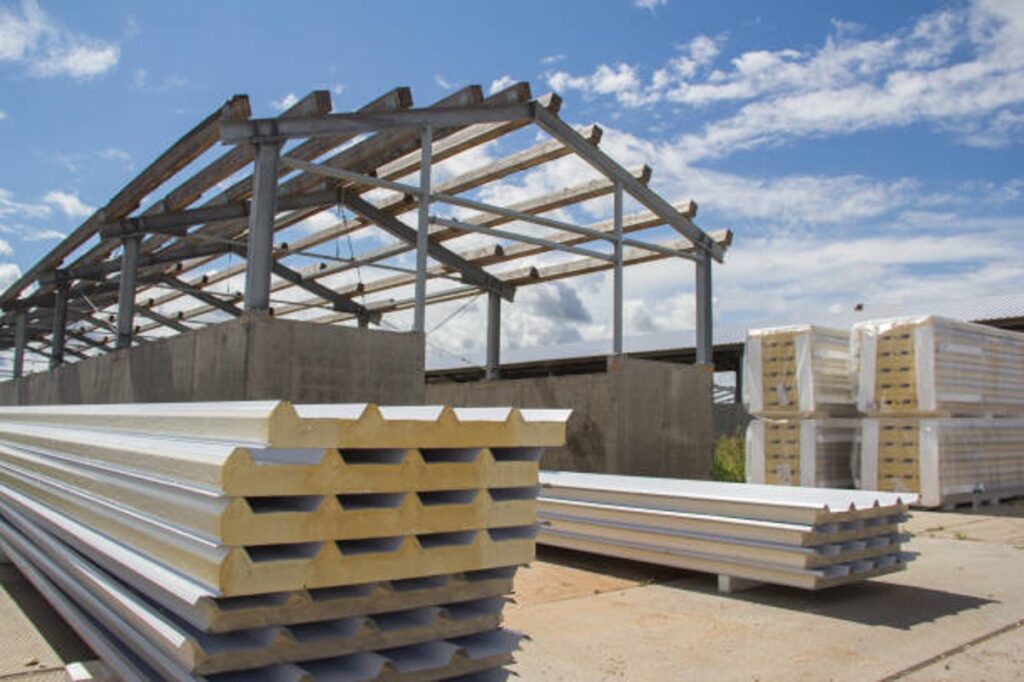 Single Skin Sheet & Sandwich Panels Replacement in UAE